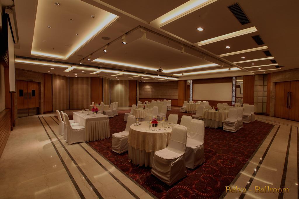 Hotel The Umrao Nowe Delhi Zewnętrze zdjęcie