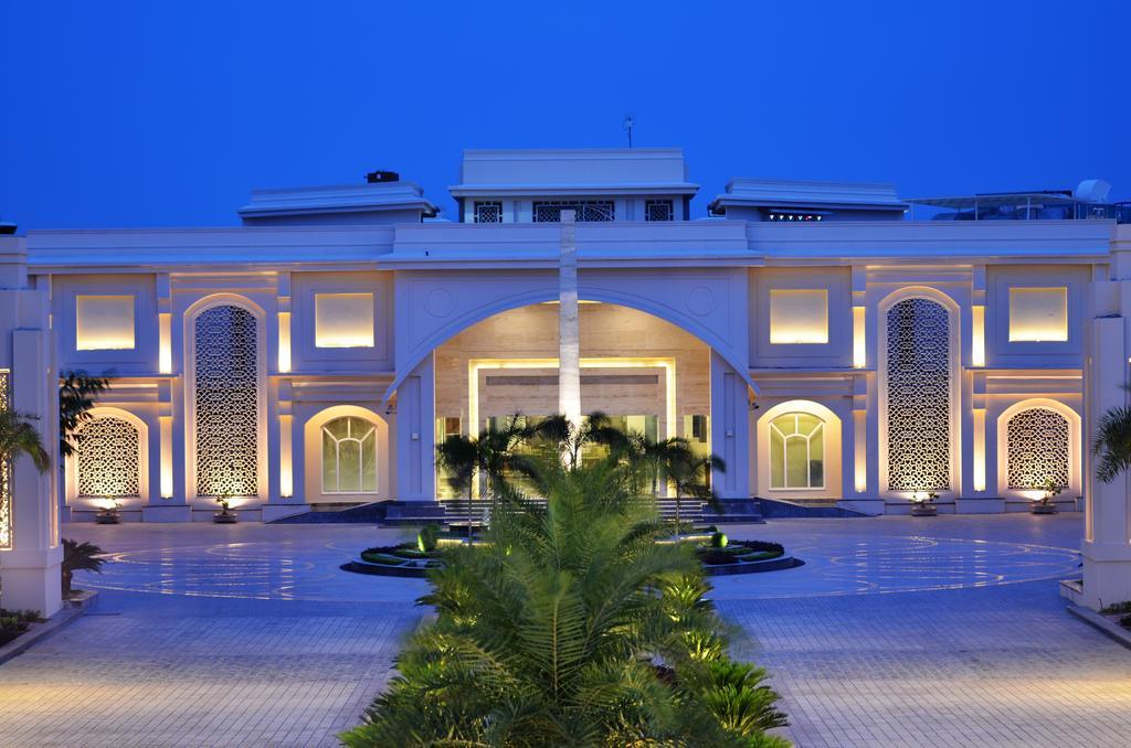 Hotel The Umrao Nowe Delhi Zewnętrze zdjęcie